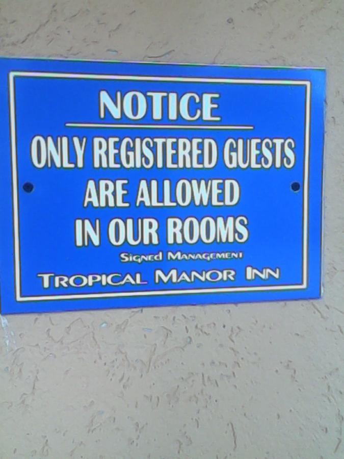 Tropical Manor Inn Half-Way-Tree Kingston Exteriér fotografie